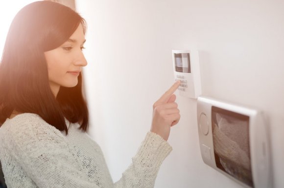 Pose et installation d'interphone par électricien à Chenôve